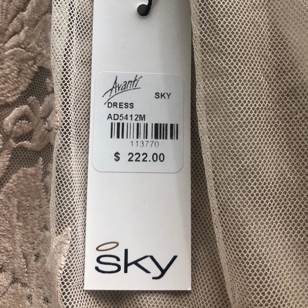 Ivani Mini Dress - Picture 7 of 8